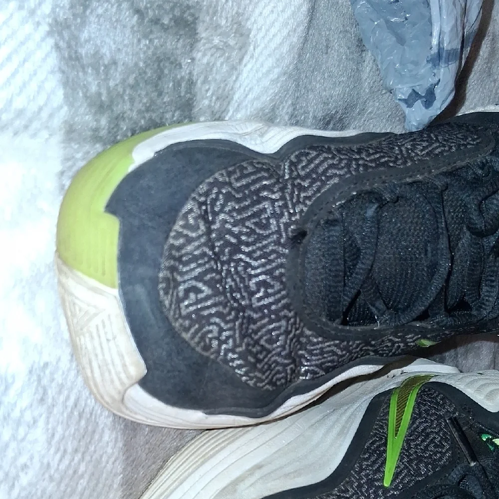 Nike Black Sneakers with Bright Green Swoosh and White Midsole